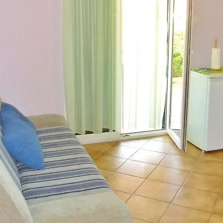 Nikola Apartment Zadar
